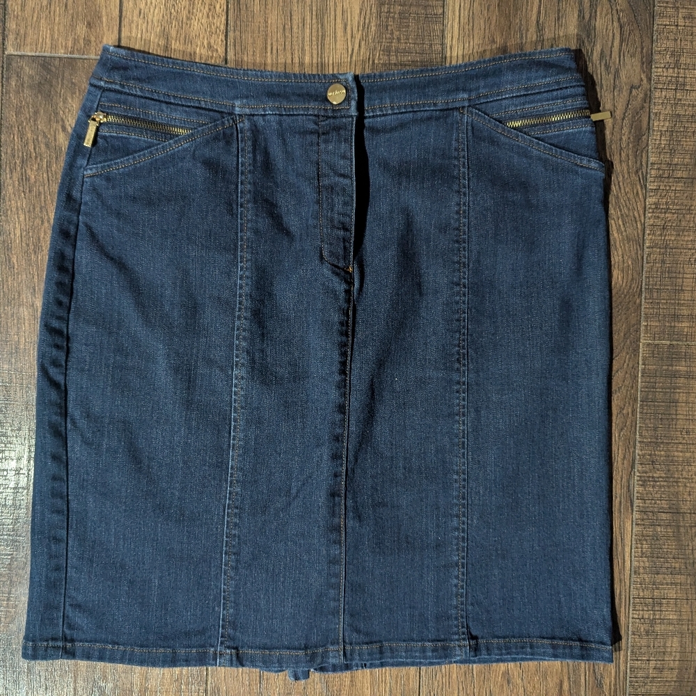 Jones New York Signature Women's Denim Jean Skirt Gold Zipper Accents Size 10